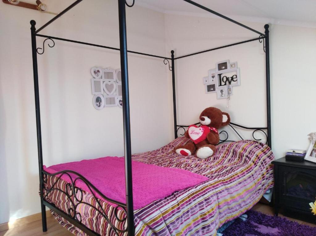Global Guest Rooms Сінтра Екстер'єр фото